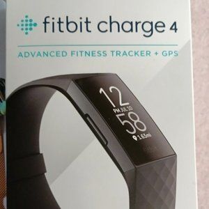 Fitbit Charge 4 NIB / NWT, Extra chargers and black band